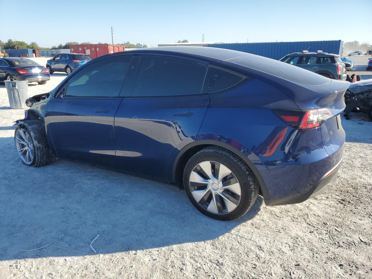 2023 TESLA MODEL Y  VIN:7SAYGDEE2PF888520