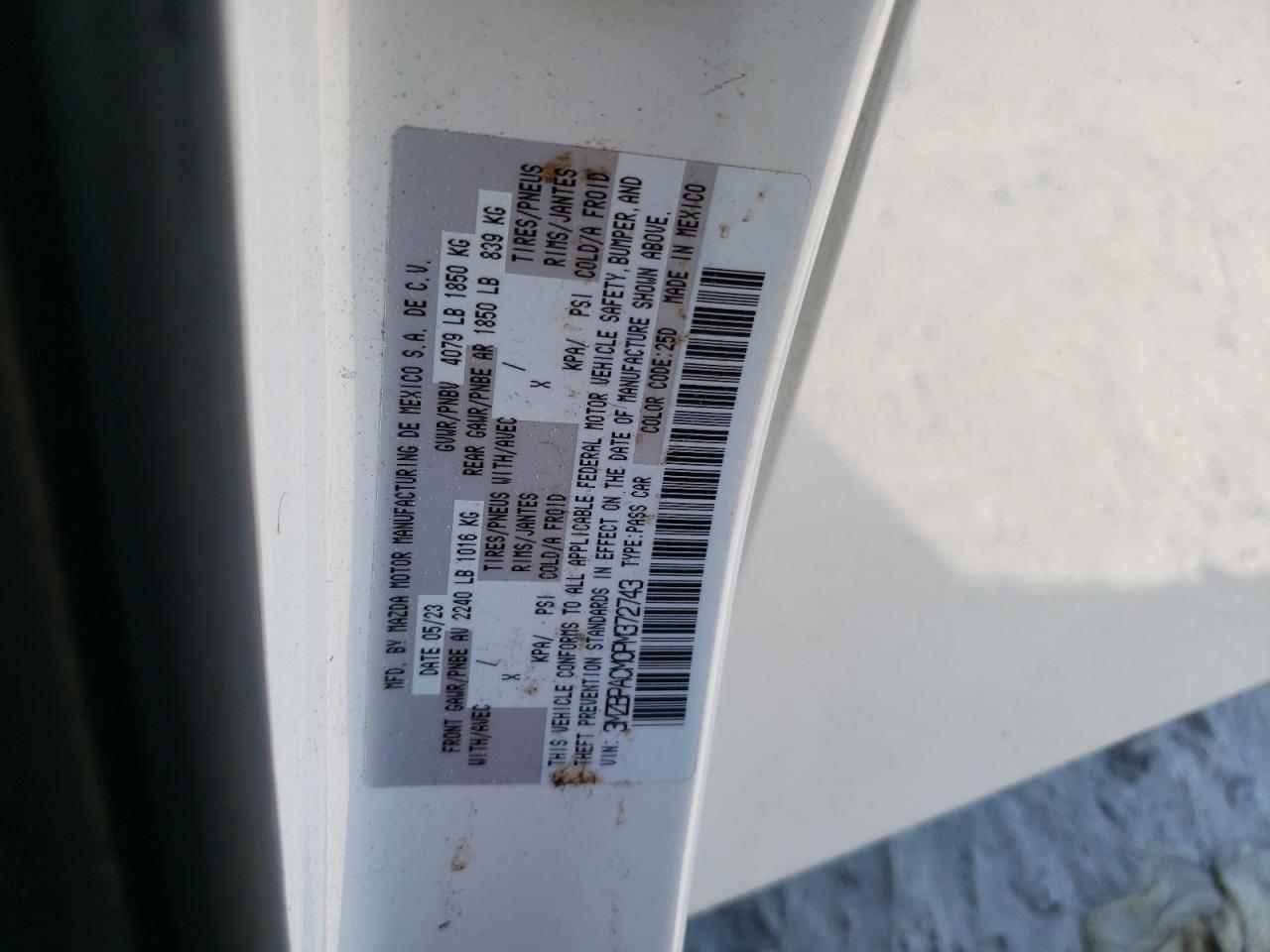 2023 MAZDA 3 PREFERRED VIN:3MZBPACM0PM372743