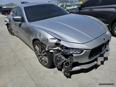 2016 Maserati Ghibli VIN: