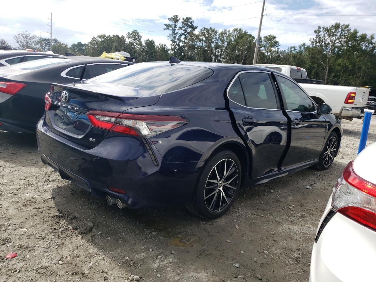 2022 TOYOTA CAMRY SE VIN:4T1T11AK1NU683015