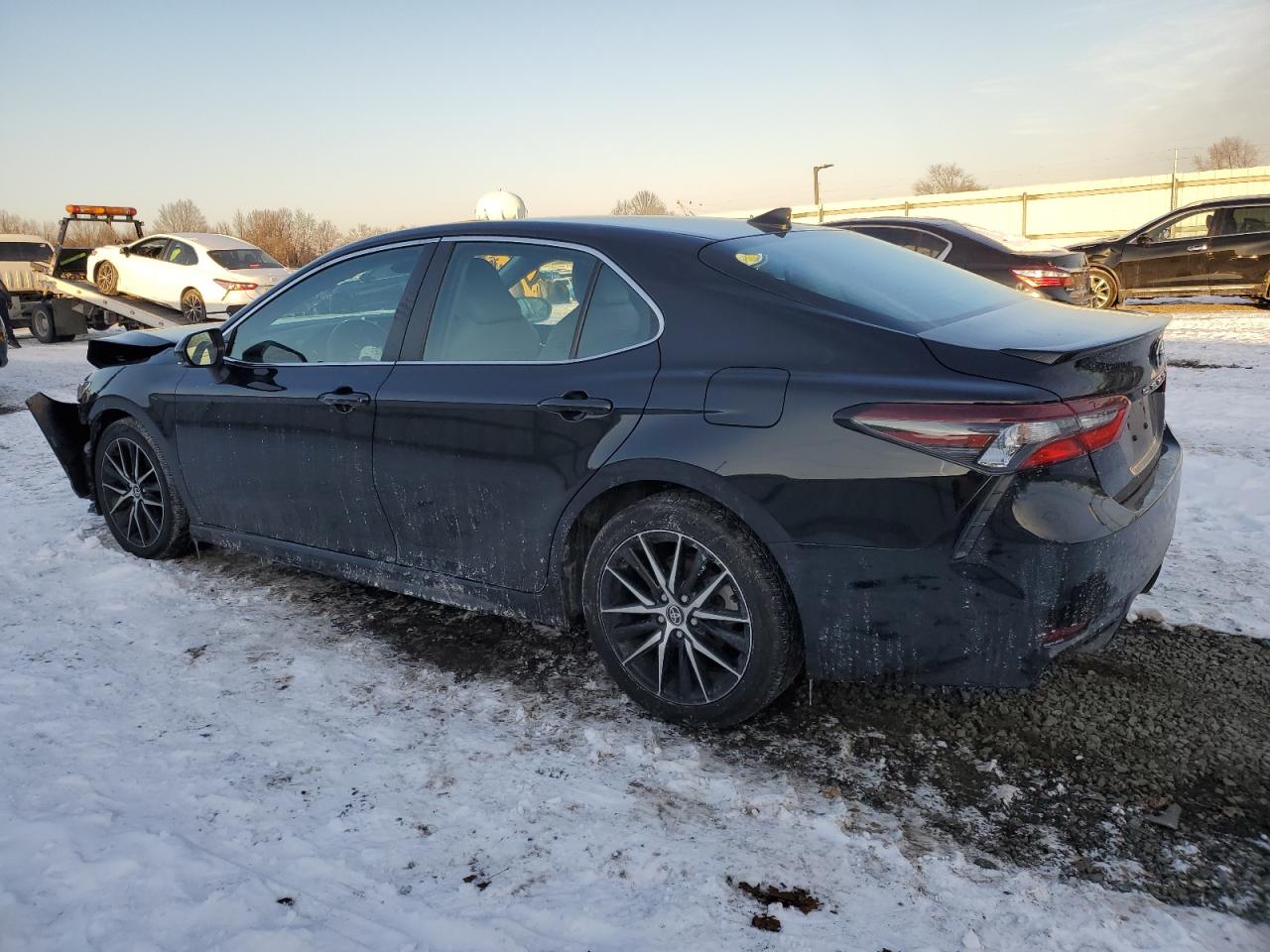 2022 TOYOTA CAMRY SE VIN:4T1G11AK5NU068193
