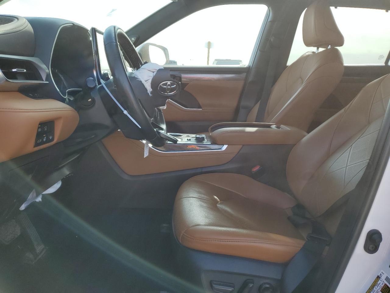 2022 TOYOTA HIGHLANDER PLATINUM VIN:5TDFZRBH0NS207760