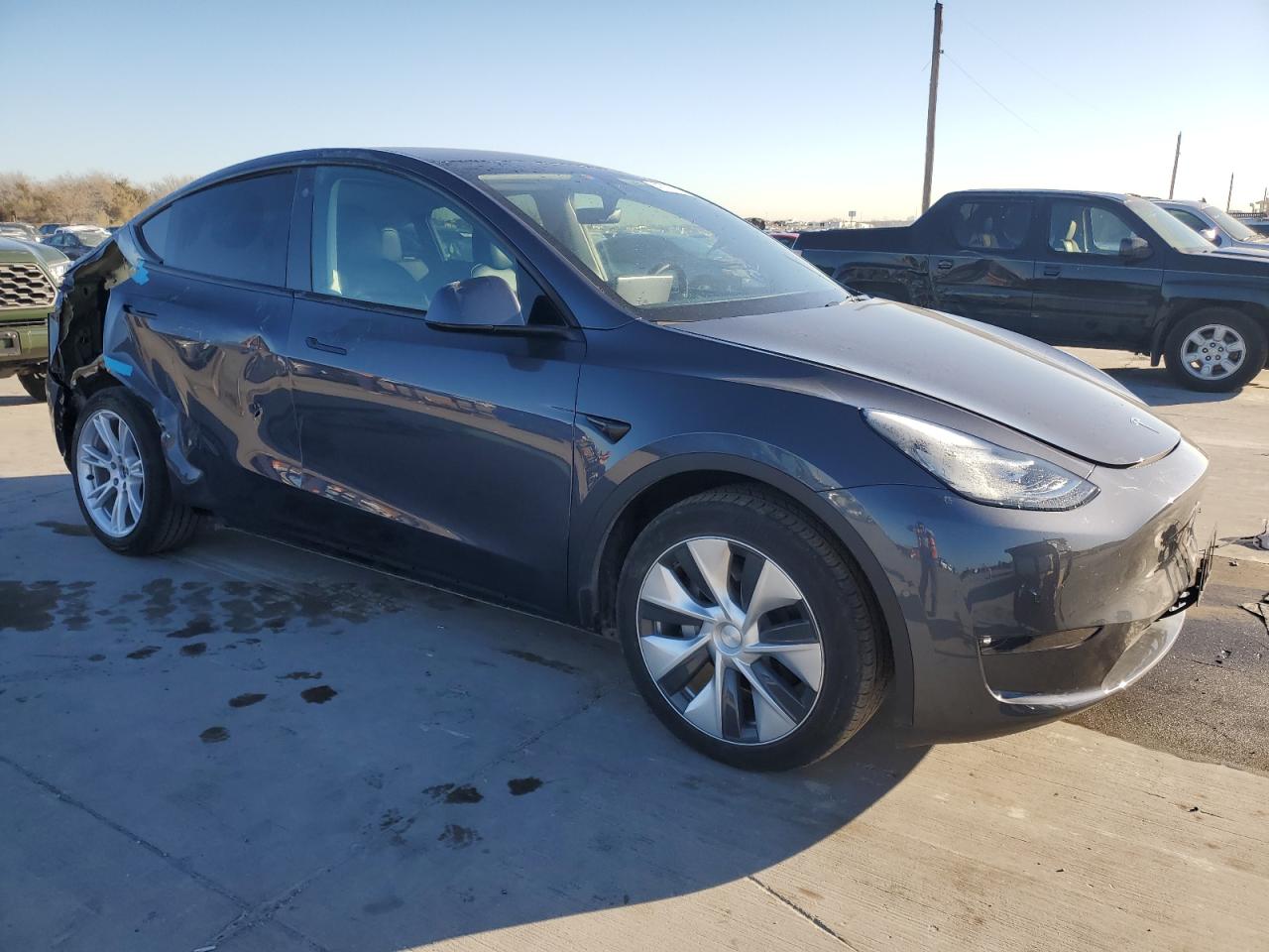 2022 TESLA MODEL Y  VIN:7SAYGDEE8NF364110