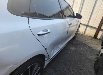 2016 Kia K5 KNAGU415GGA038839 VIN:KNAGU415GGA038839