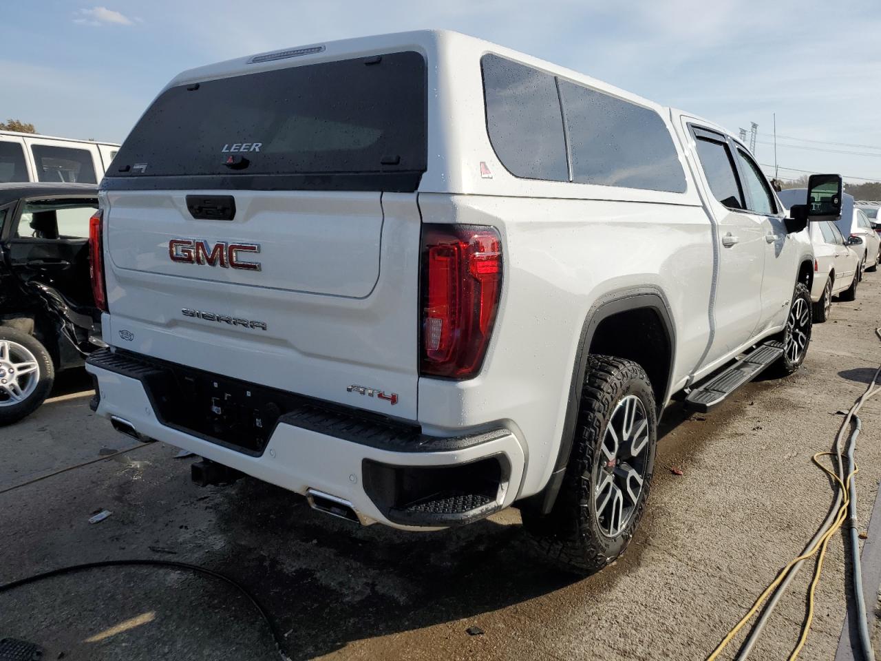 2023 GMC SIERRA K1500 AT4 VIN:3GTUUEEL7PG315440