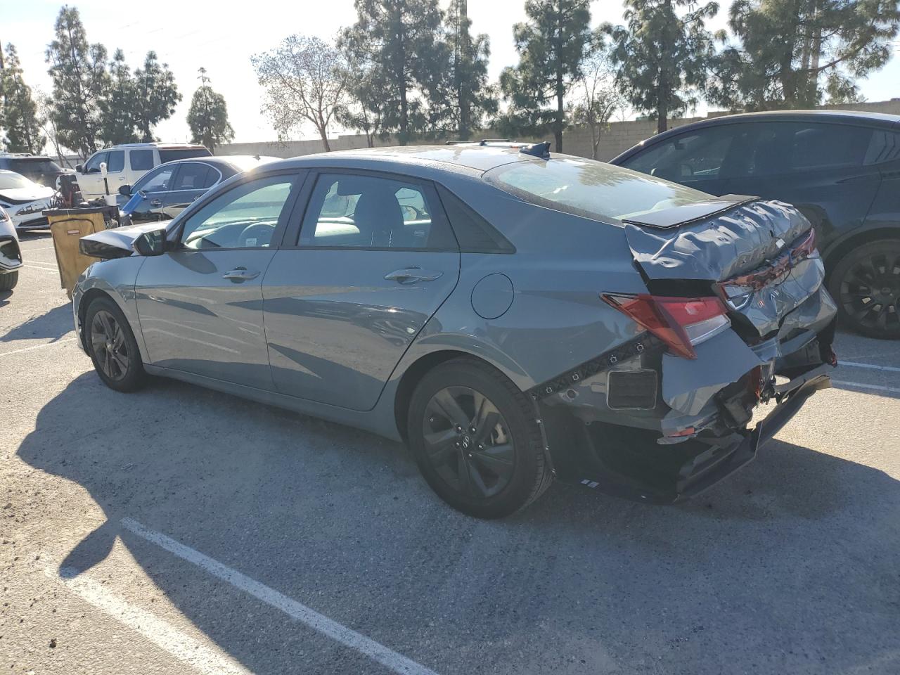 2022 HYUNDAI ELANTRA SEL VIN:KMHLM4AG3NU301328