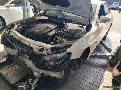 2020 Mercedes-Benz E 300 W1KZF4JB7LA847504 VIN:W1KZF4JB7LA847504