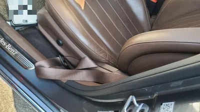 2019 Mercedes-Benz E 300 WDDZF4KB7KA585304 VIN:WDDZF4KB7KA585304