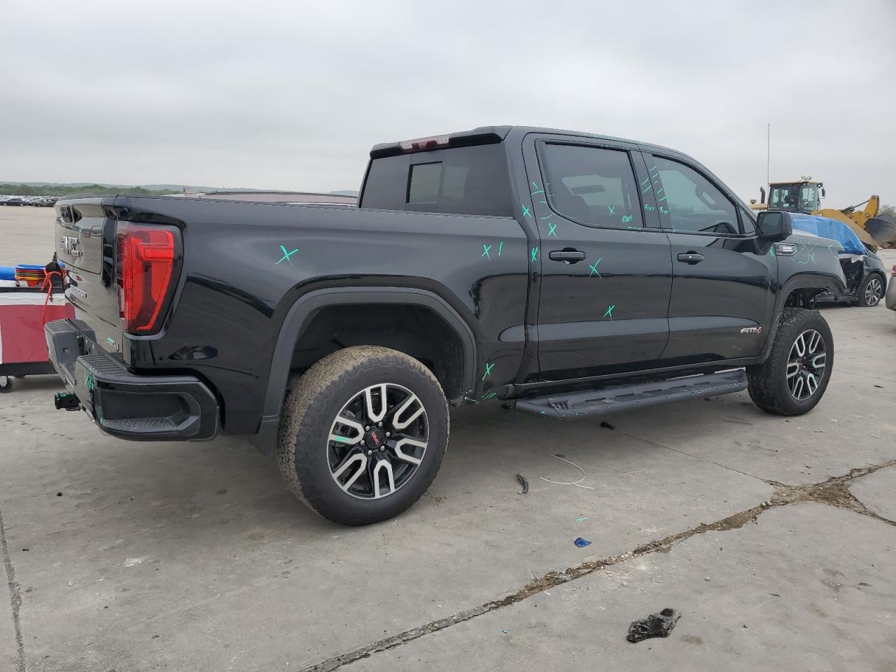 2023 GMC SIERRA K1500 AT4 VIN:1GTUUEE80PZ312374