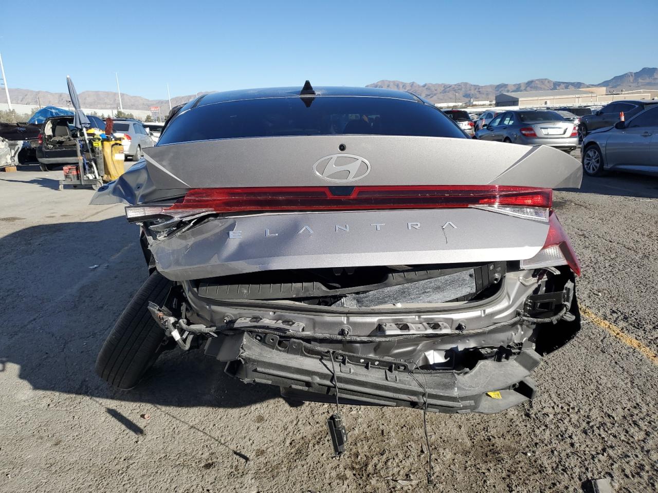 2024 HYUNDAI ELANTRA SE VIN:KMHLL4DG9RU843151