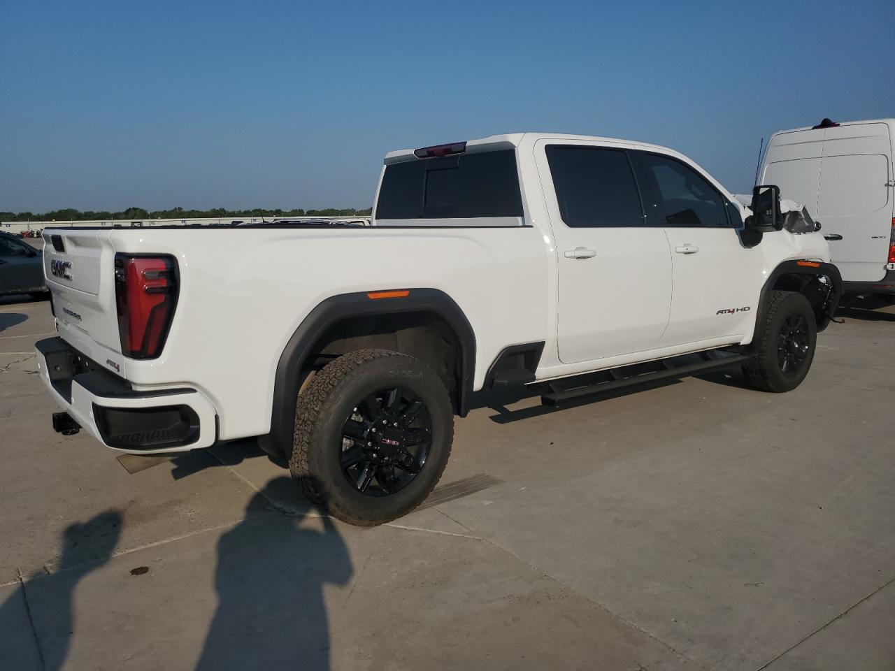 2024 GMC SIERRA K2500 AT4 VIN:1GT49PE70RF311735