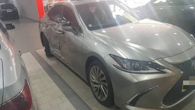 2018 Lexus ES 300 VIN: