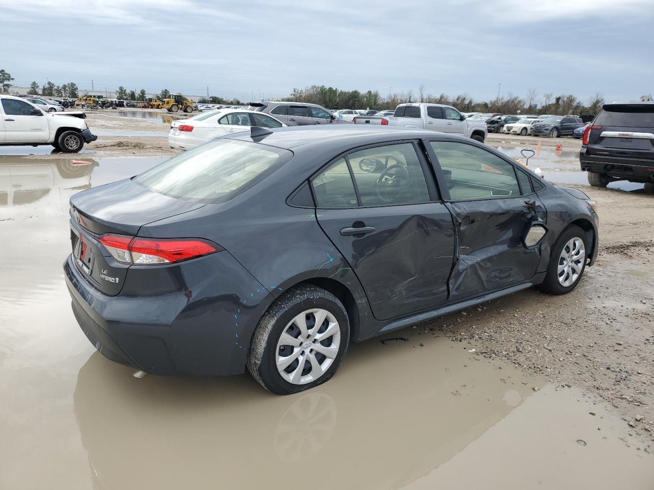 2024 TOYOTA COROLLA LE VIN:JTDBCMFE2R3038688