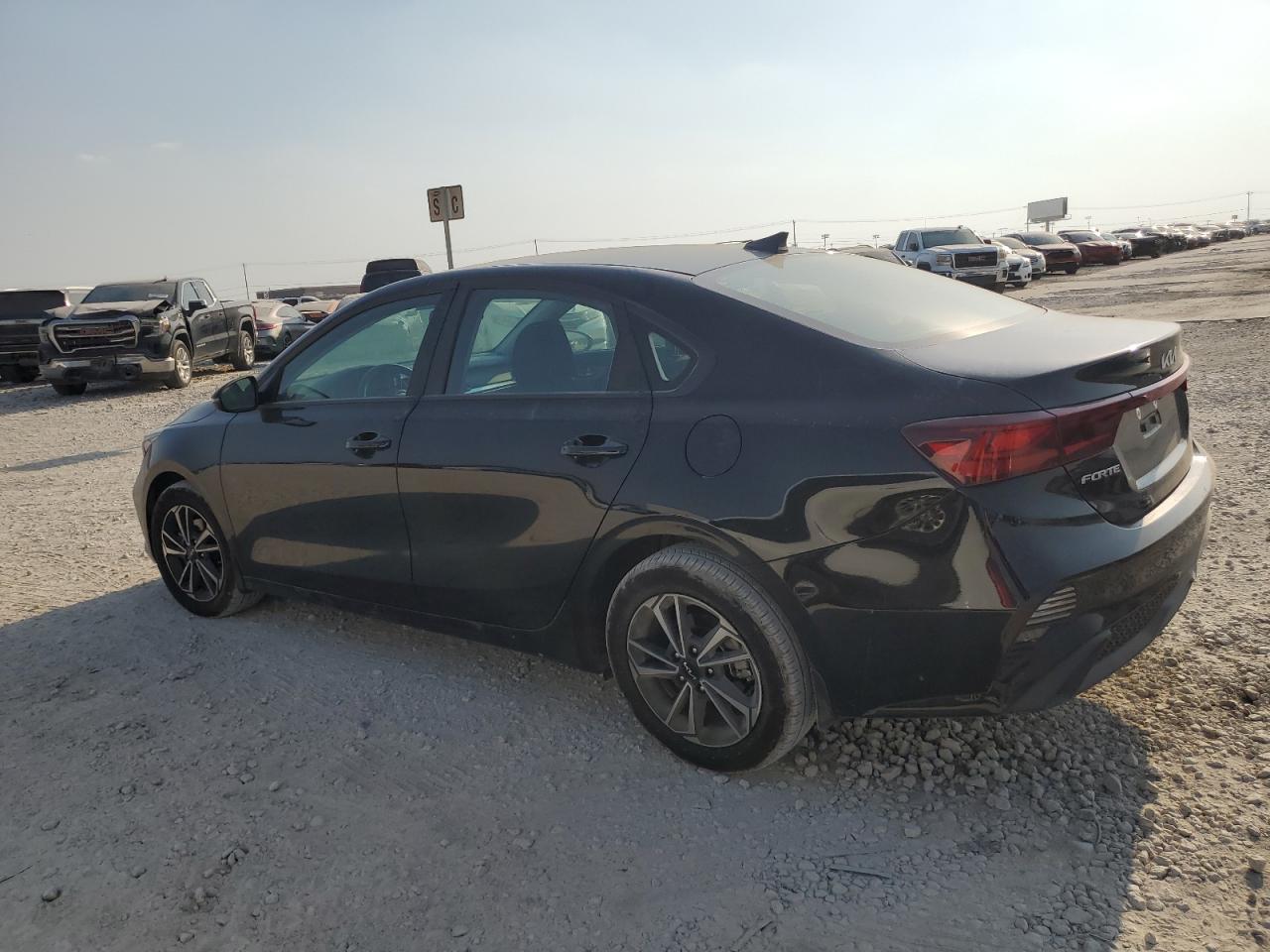 2024 KIA FORTE LX VIN:3KPF24AD8RE781108