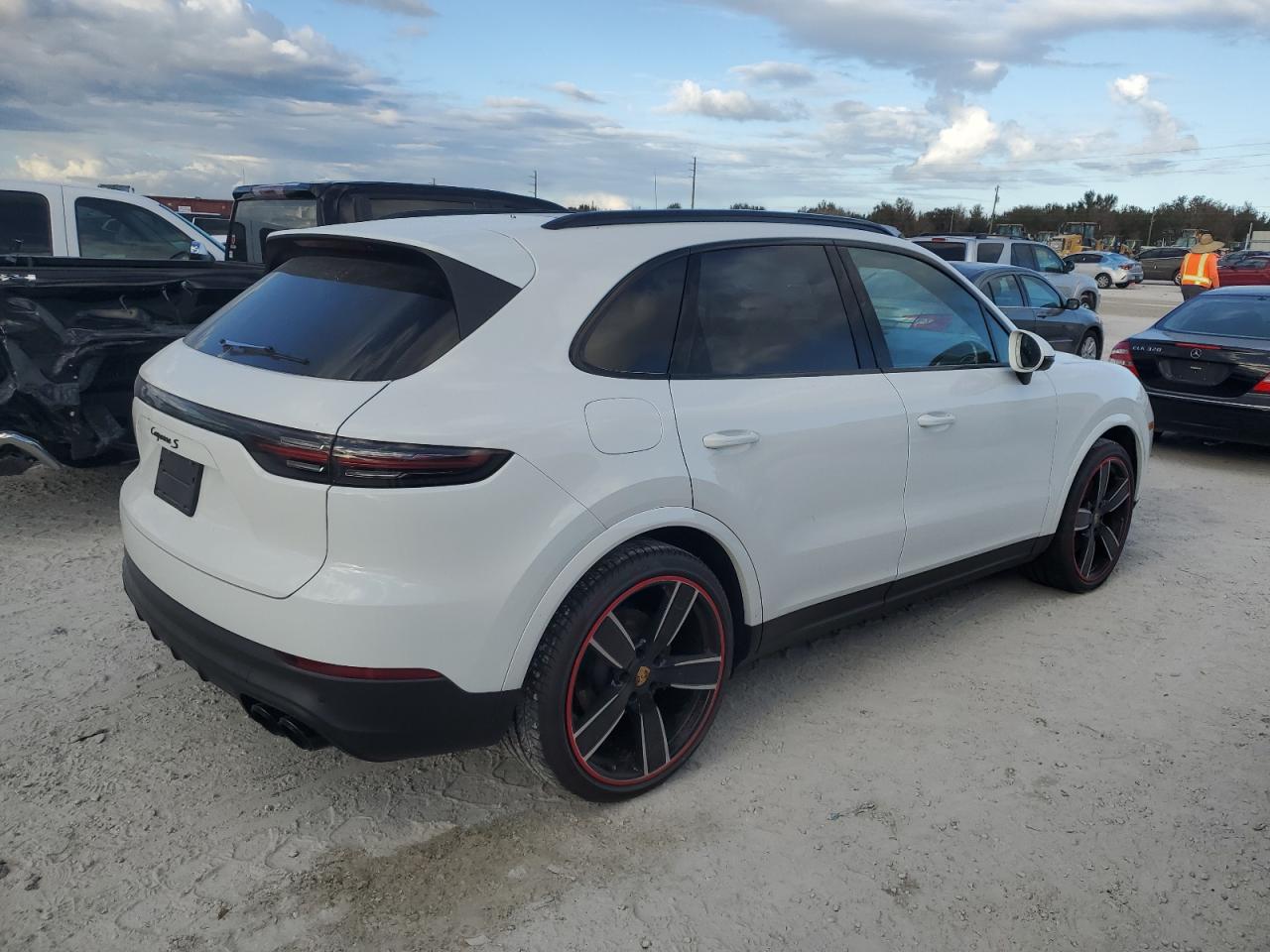 2023 PORSCHE CAYENNE S VIN:WP1AB2AY1PDA15137