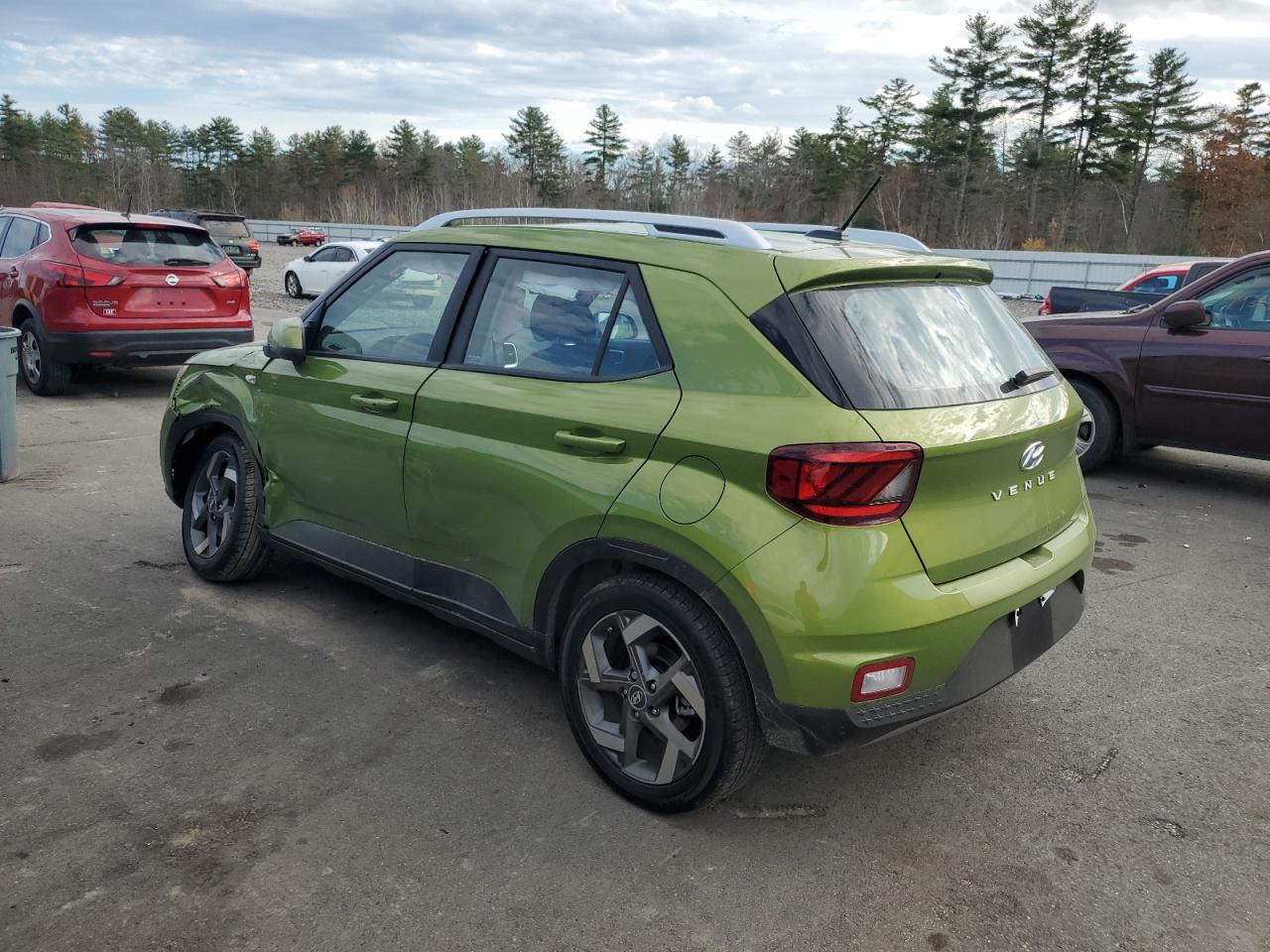 2024 HYUNDAI VENUE SEL VIN:KMHRC8A38RU330699