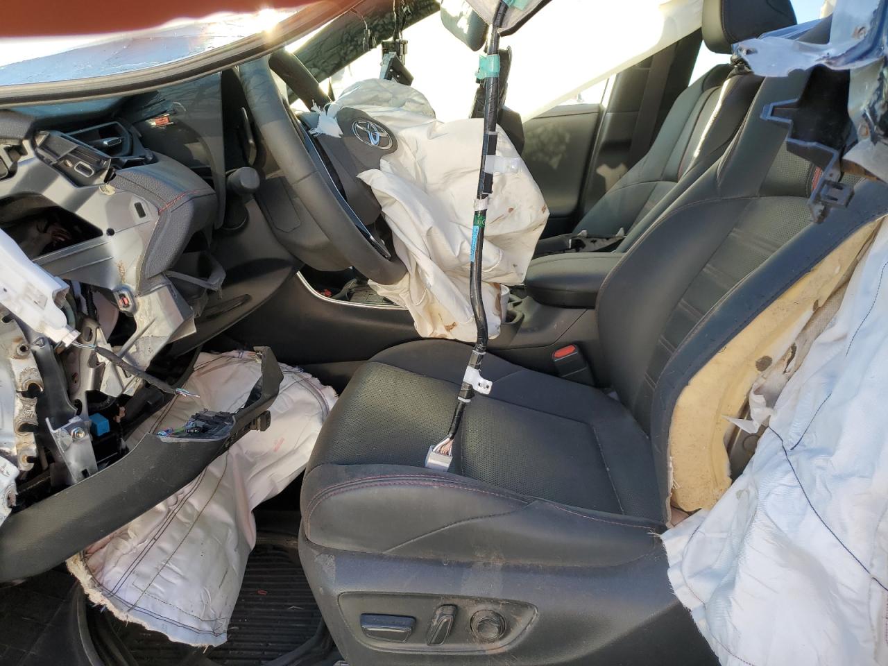 2024 TOYOTA RAV4 PRIME XSE VIN:JTMFB3FV2RD207892