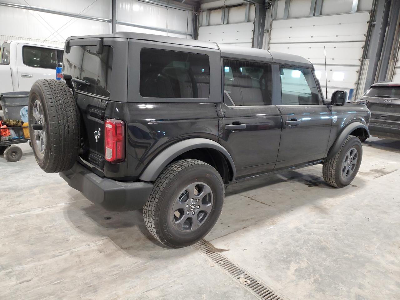 2024 FORD BRONCO BIG BEND VIN:1FMDE7BHXRLB02086