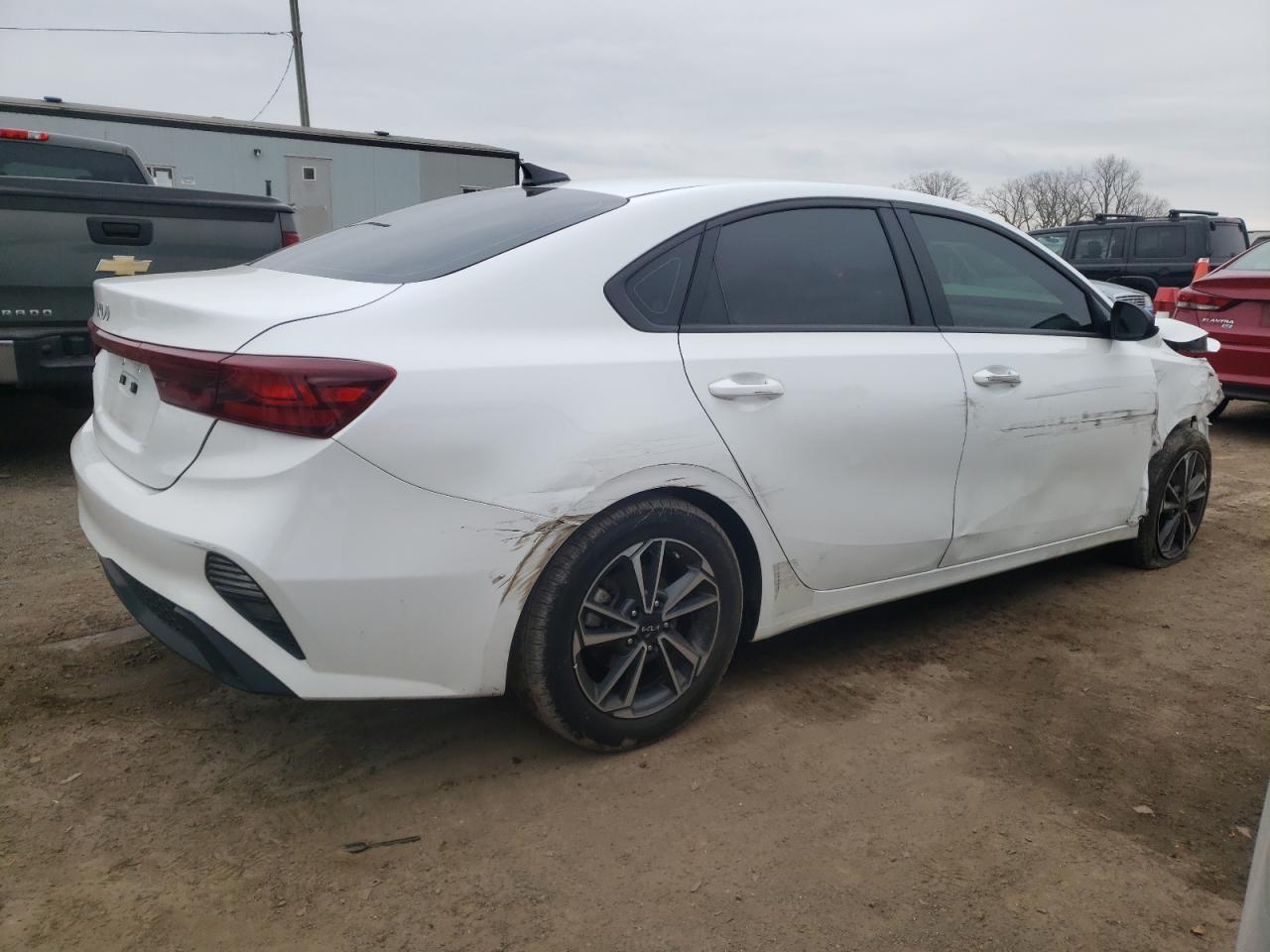 2022 KIA FORTE FE VIN:3KPF24AD6NE503141