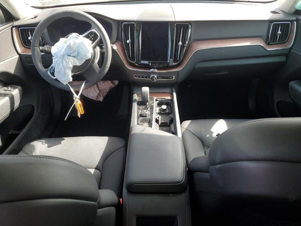 2023 VOLVO XC60 PLUS VIN:YV4L12RE4P1273996