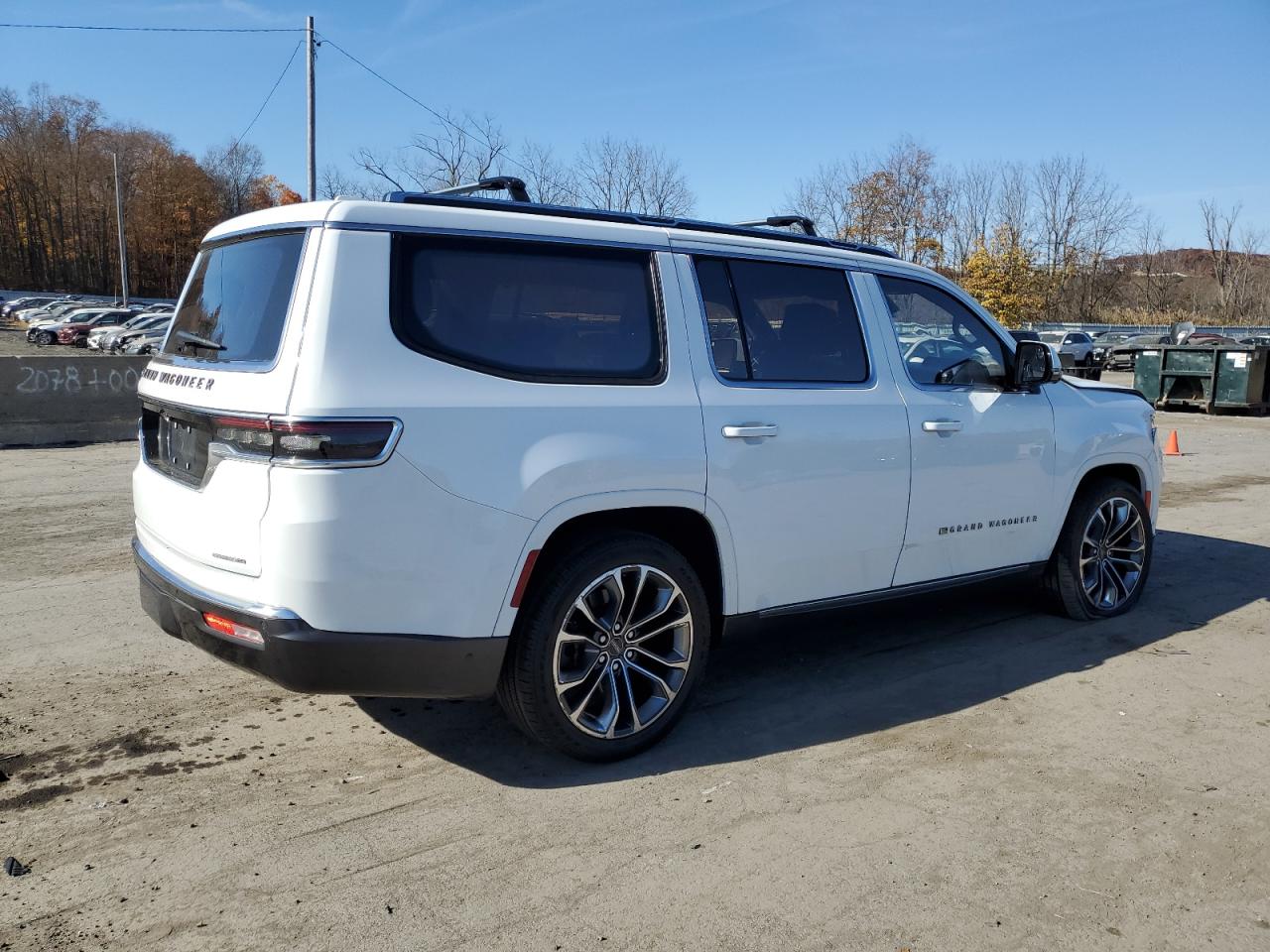 2022 JEEP GRAND WAGONEER SERIES III VIN:1C4SJVGJ0NS138022