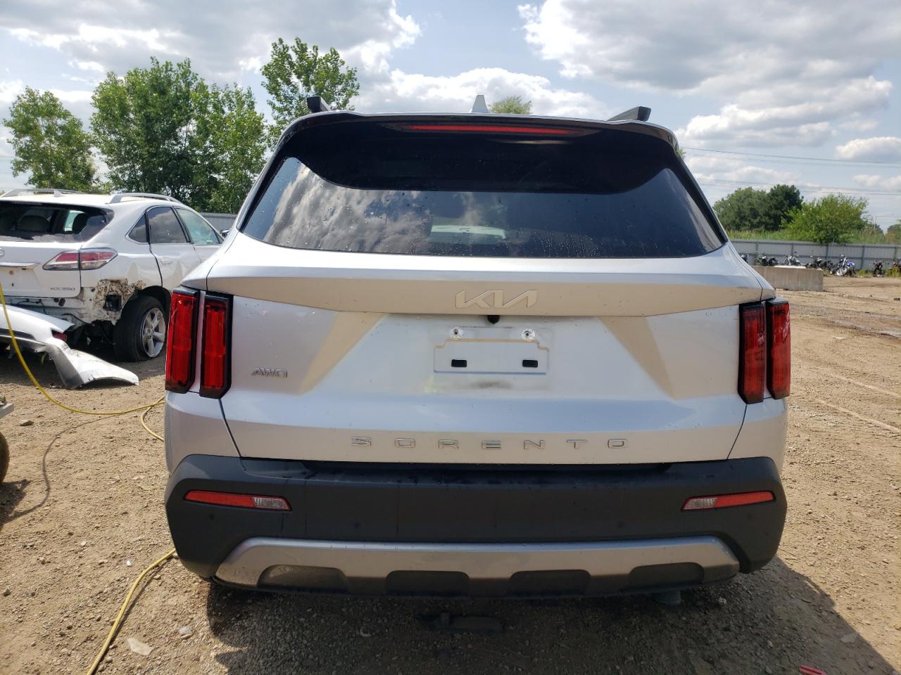 2022 KIA SORENTO SX VIN:5XYRKDLFXNG091823