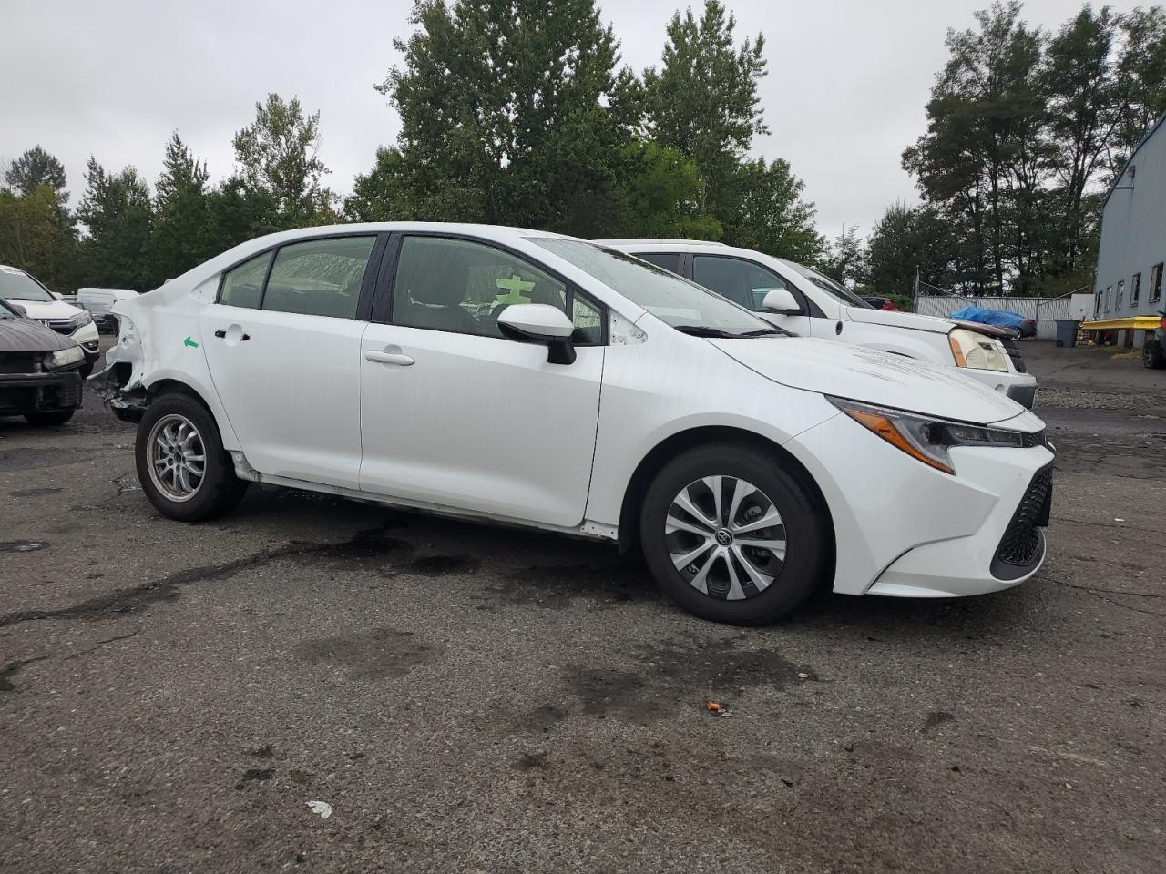 2022 TOYOTA COROLLA LE VIN:JTDEAMDE2N3012883