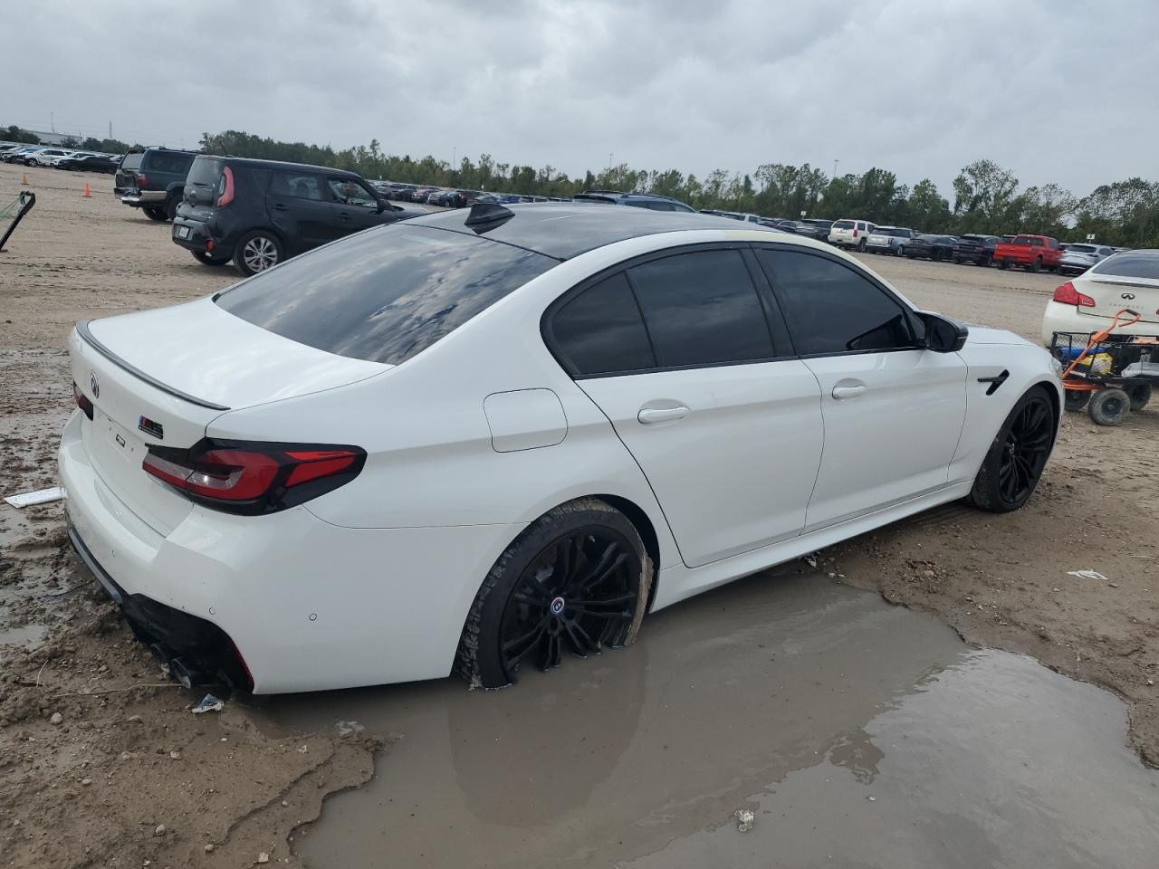 2023 BMW M5  VIN:WBS83CH05PCL80275