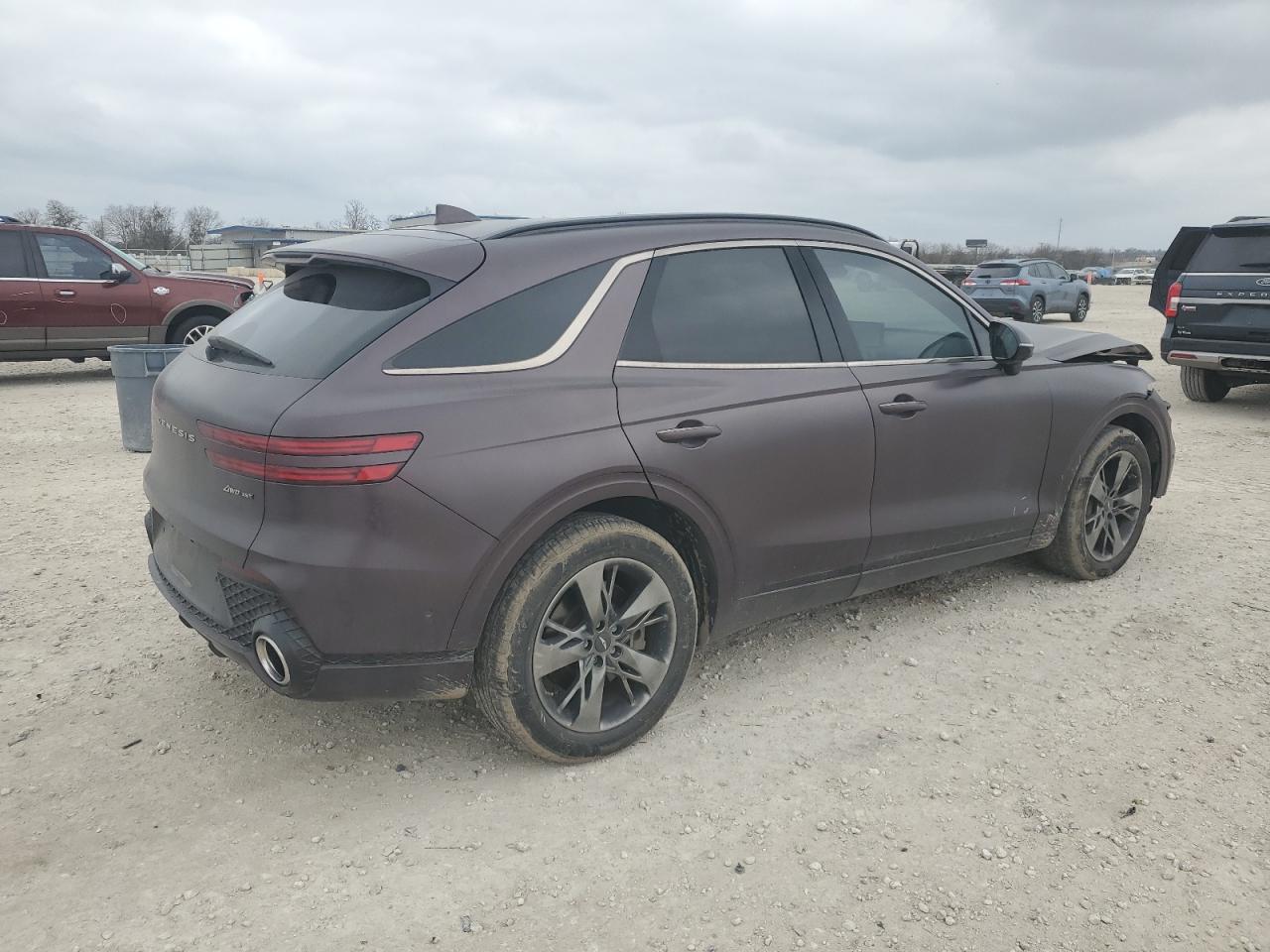 2022 GENESIS GV70 BASE VIN:KMUMCDTC2NU014095