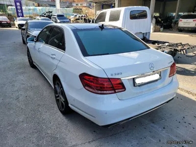 2016 Mercedes-Benz E 250 286KMWDDHF9HB4GB3 VIN:286KMWDDHF9HB4GB3