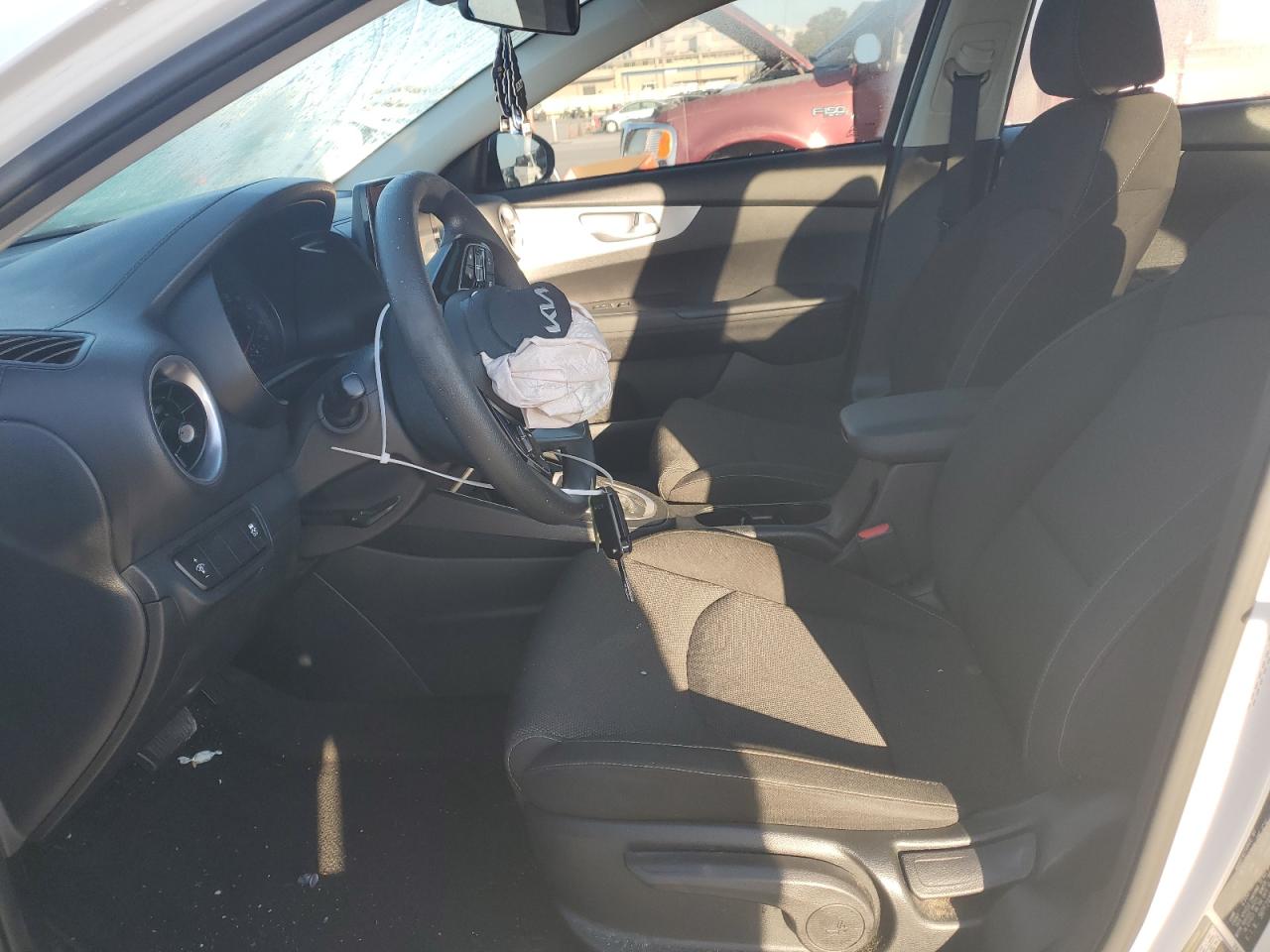 2022 KIA FORTE FE VIN:3KPF24AD2NE482126