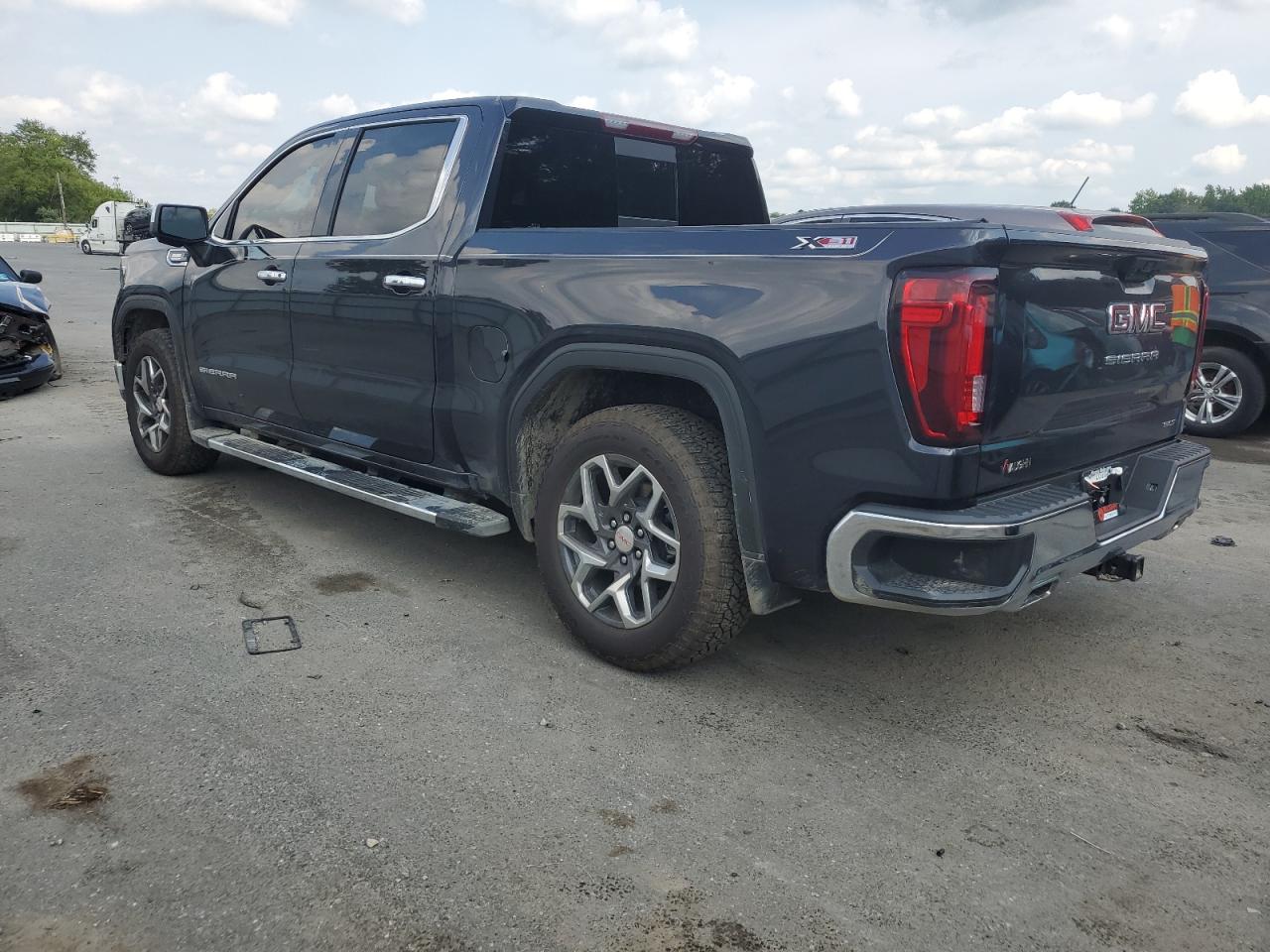 2023 GMC SIERRA K1500 SLT VIN:1GTUUDE87PZ184337