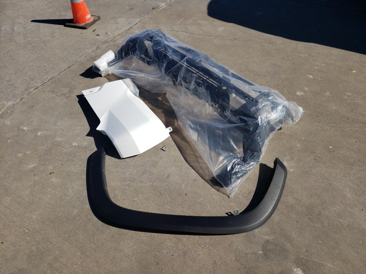 2023 TOYOTA TUNDRA CREWMAX SR VIN:5TFLA5DB8PX077347