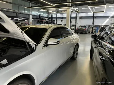 2019 Mercedes-Benz E 300 VIN: