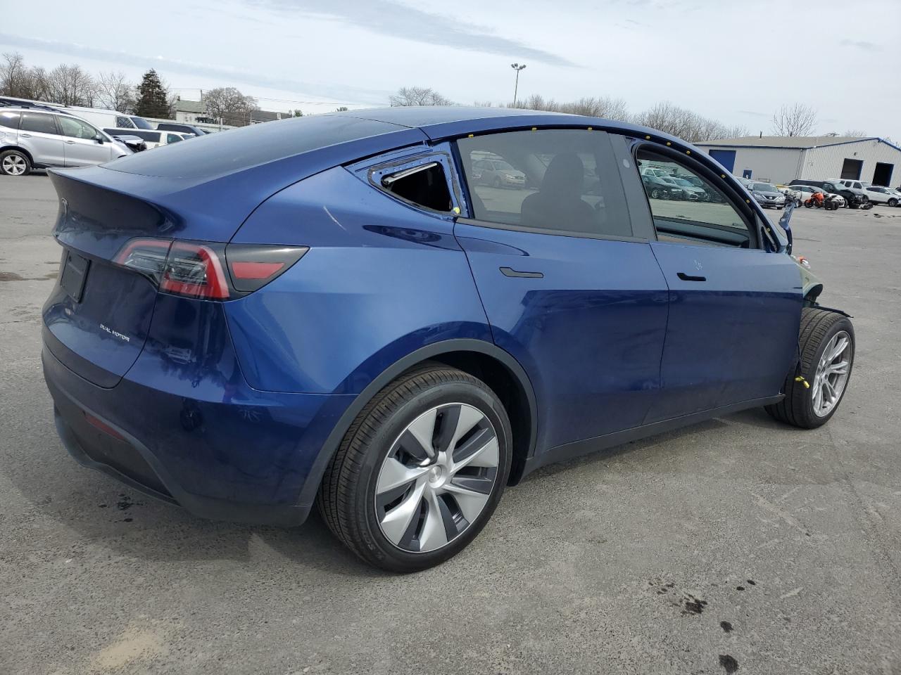 2023 TESLA MODEL Y  VIN:7SAYGDEE5PA196264