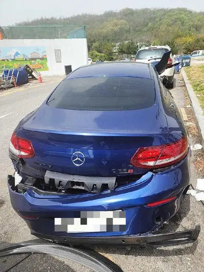 2017 Mercedes-Benz C 63 AMG VIN:
