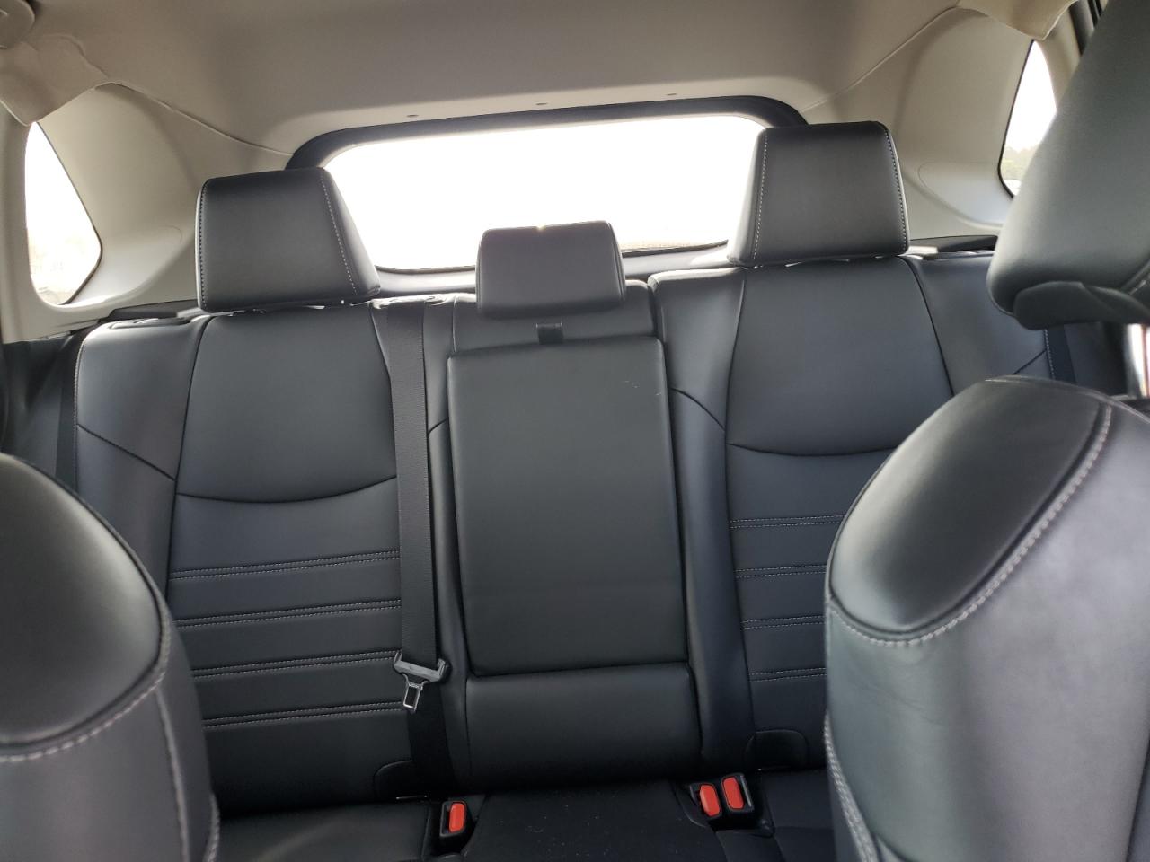 2022 TOYOTA RAV4 XLE PREMIUM VIN:2T3A1RFV0NC286445