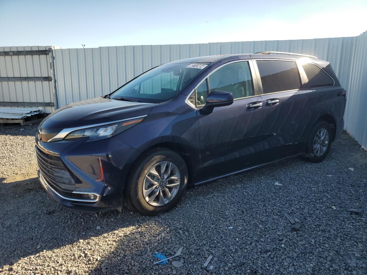 2024 TOYOTA SIENNA XLE VIN:5TDYRKEC9RS194934