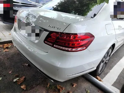 2015 Mercedes-Benz E 220 VIN: