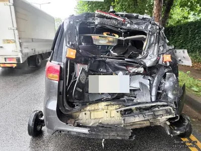 2017 Kia Carnival VIN: