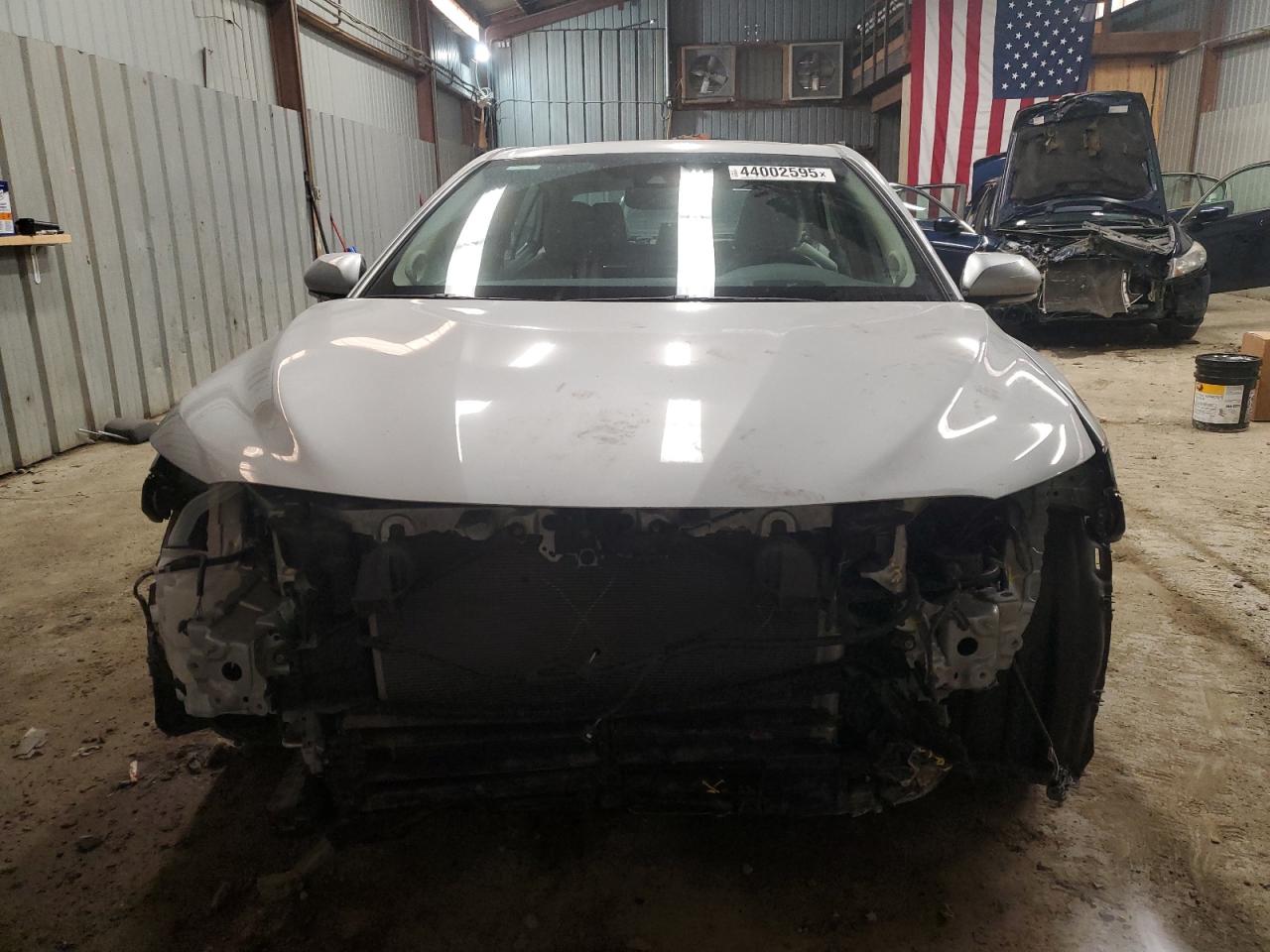 2022 TOYOTA CAMRY XLE VIN:4T1F31AK2NU041183