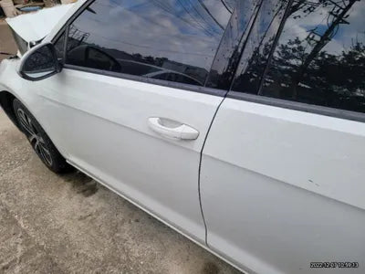 2014 Volkswagen Golf VIN: