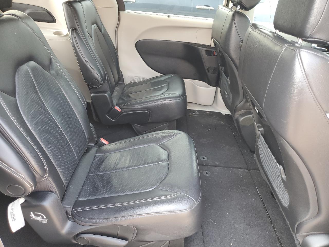 2022 CHRYSLER PACIFICA TOURING L VIN:2C4RC1BG3NR198584