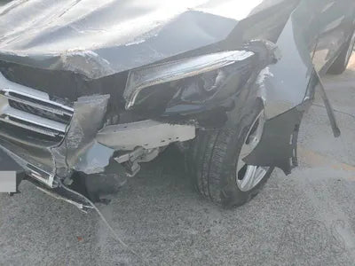 2018 Mercedes-Benz GLC 220 VIN: