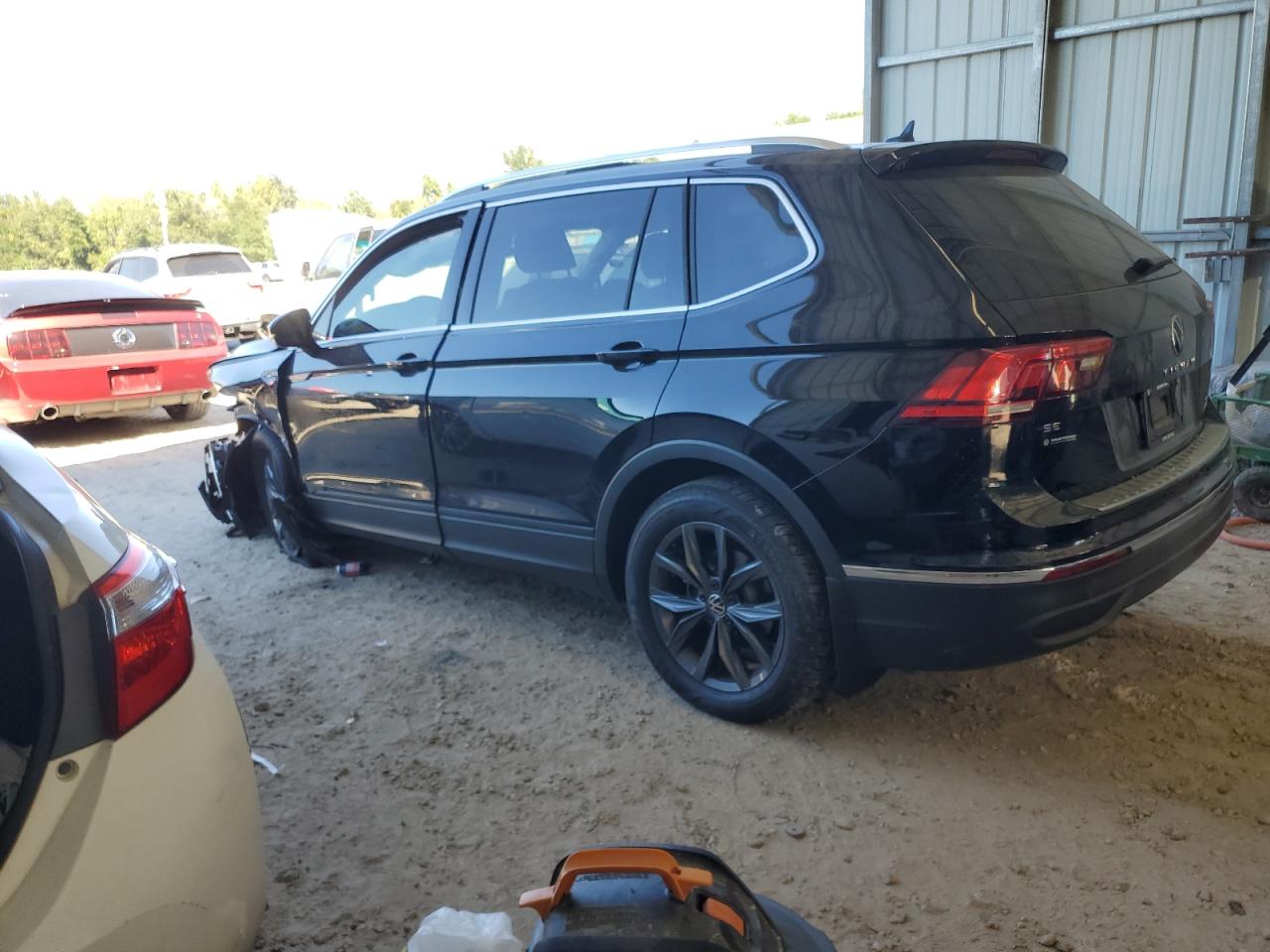 2023 VOLKSWAGEN TIGUAN SE VIN:3VVNB7AX3PM090323