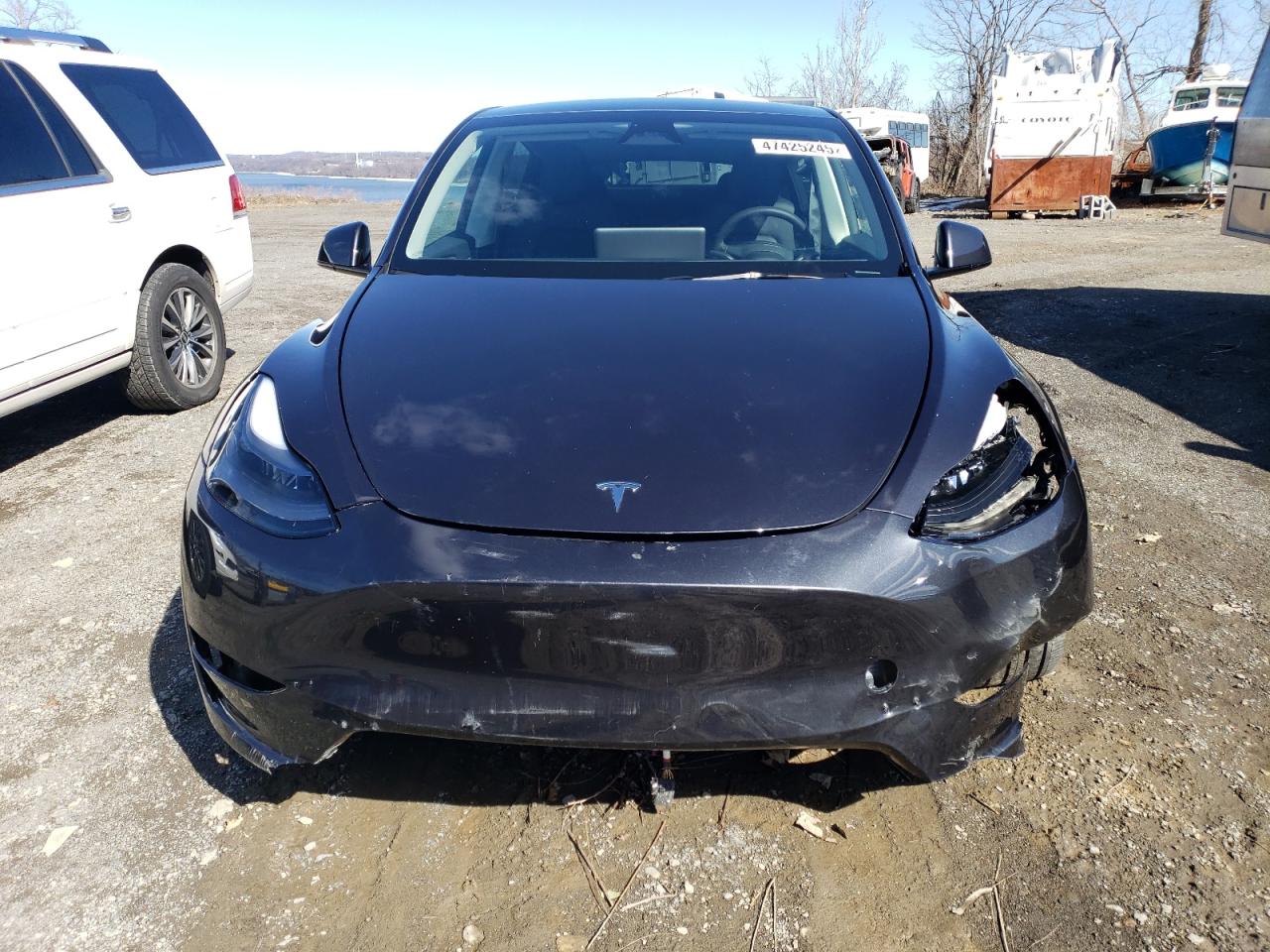 2024 TESLA MODEL Y  VIN:7SAYGDED3RF114643