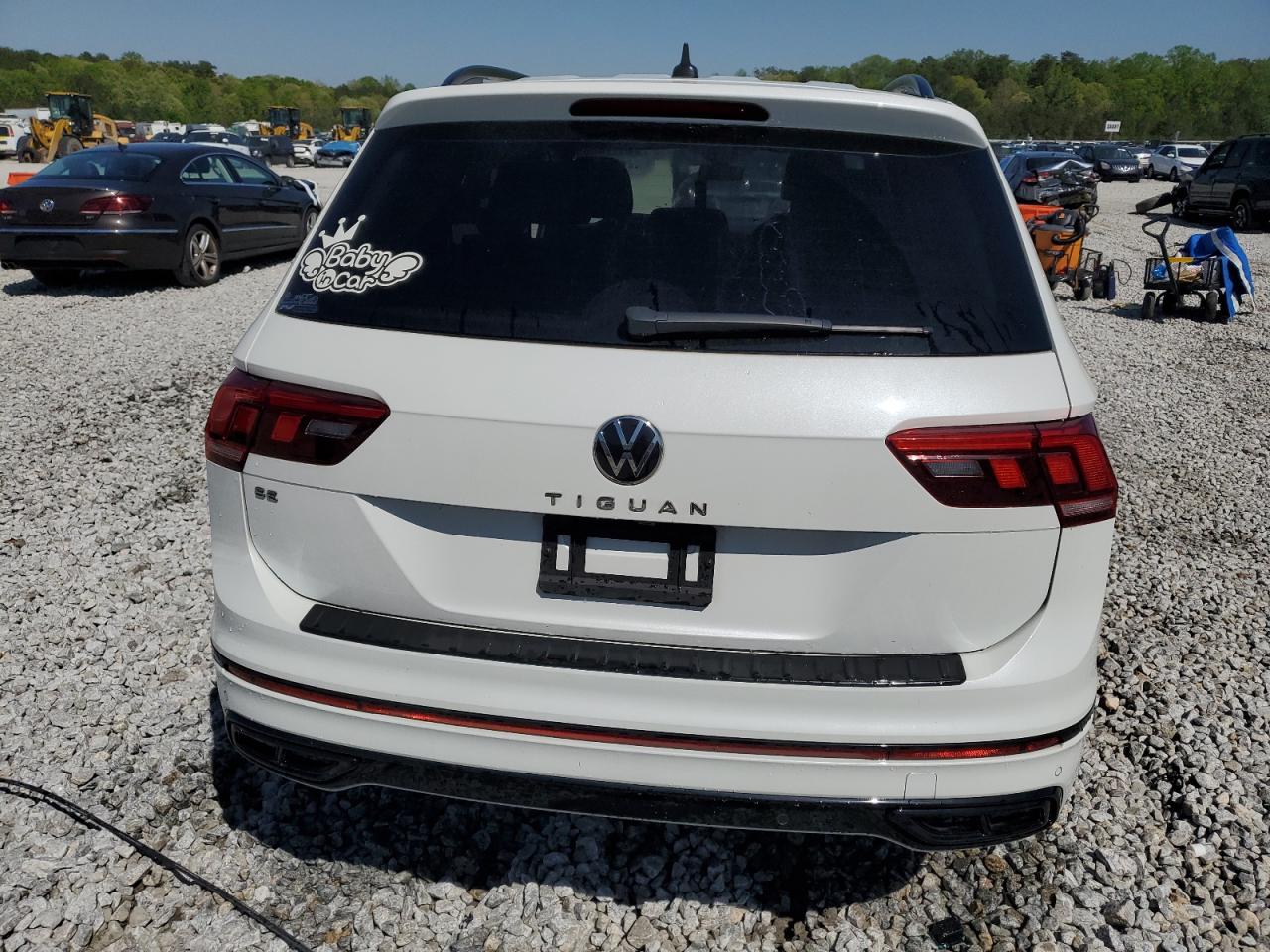 2022 VOLKSWAGEN TIGUAN SE R-LINE BLACK VIN:3VVCB7AX5NM058171