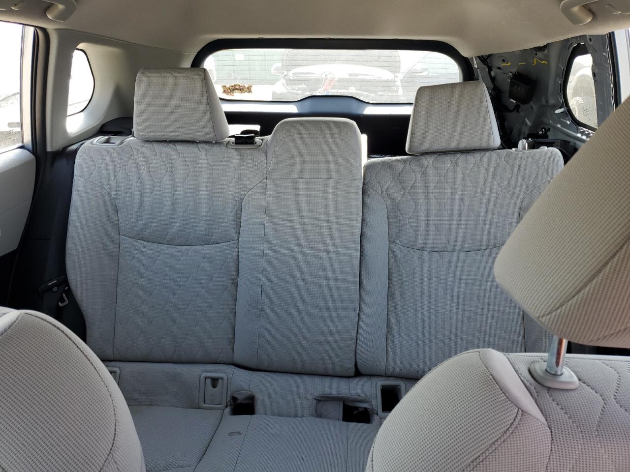 2022 TOYOTA COROLLA CROSS L VIN:7MUAAAAG3NV012527