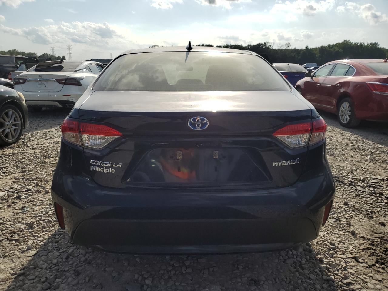 2022 TOYOTA COROLLA LE VIN:JTDEAMDE1NJ039021