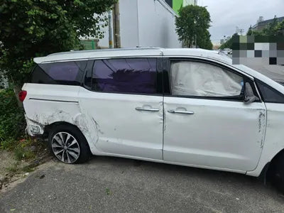 2015 Kia Carnival VIN: